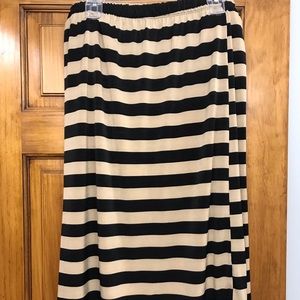 Tan and black striped skirt